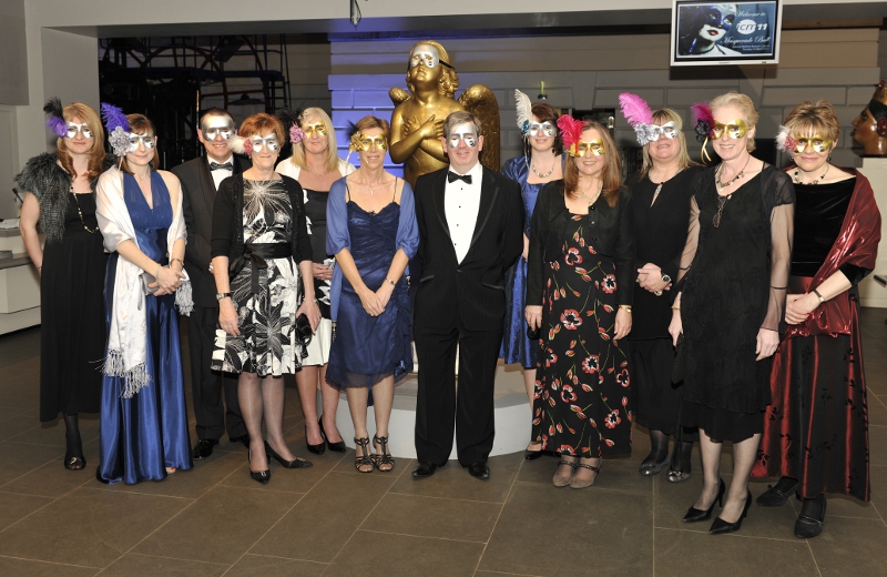 icm_masked_ball_photo