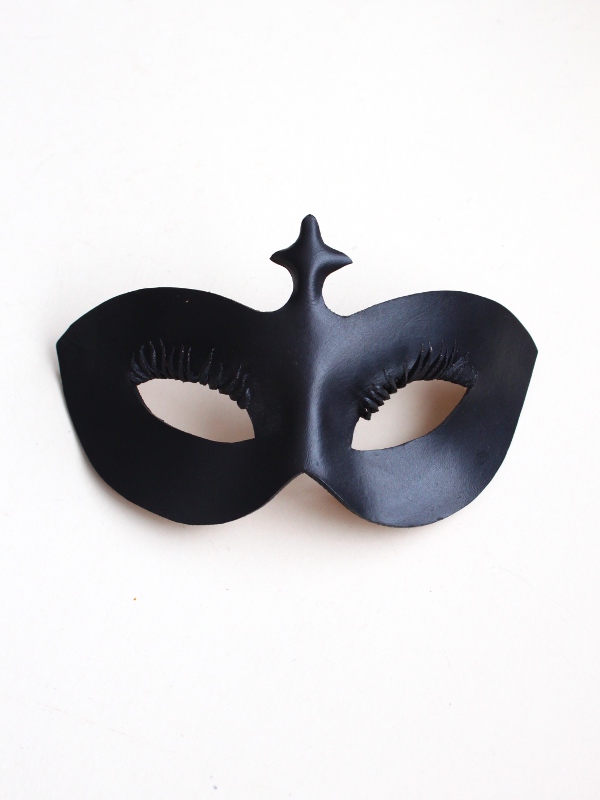 Womens Black Leather Curved Eyelash Eye Mask