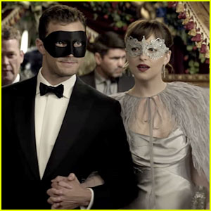 50 Shades Darker Mask