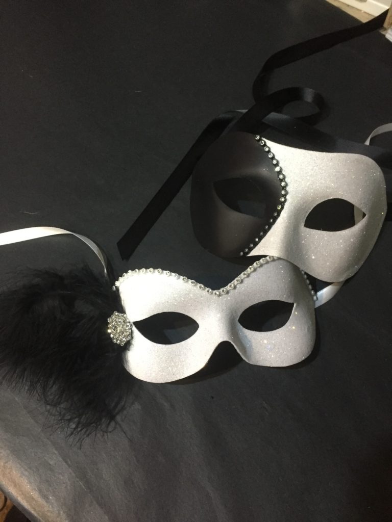 Couples-matching-black-white-masquerade-masks - Masque Boutique ...